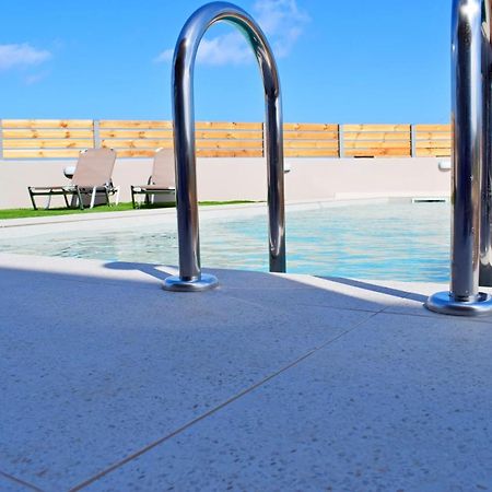 קיסאמוס Balos Residence Private Pool Seafront Seaview מראה חיצוני תמונה